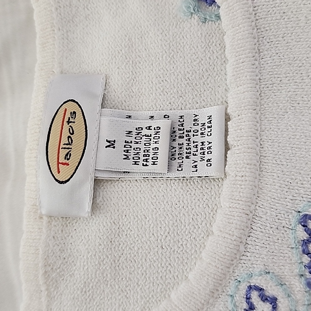Talbots Vintage White and Blue Paisley Sweater .Size Med - Picture 2 of 5